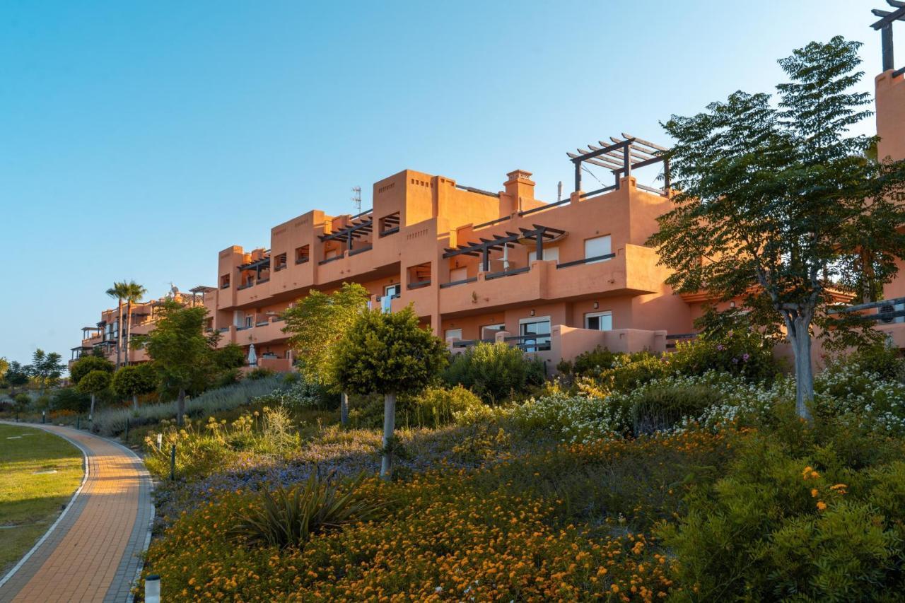 Beautiful 2-Bed Apartment In Casares Costa Bahia de Casares Exterior photo